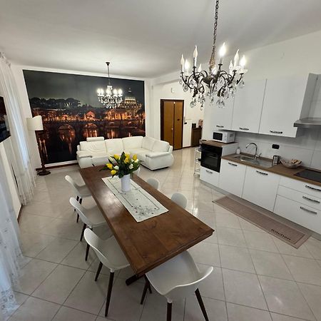 Vacanze Romane Apartment In Rome Extérieur photo